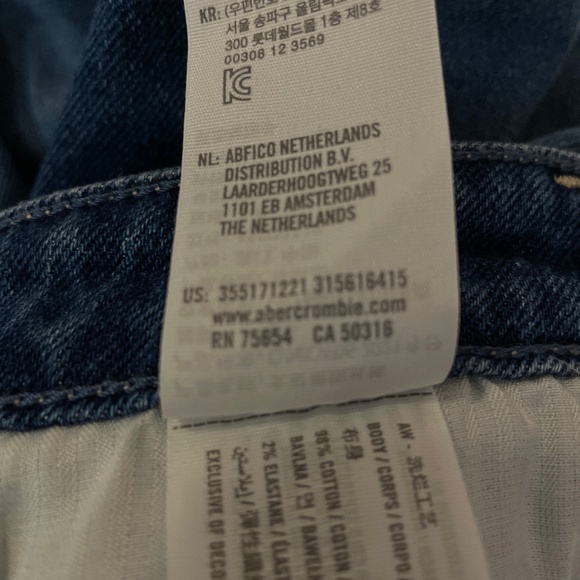 HOLLISTER Patchwork Mom Jeans ➡️ 27 - Picture 13 of 15